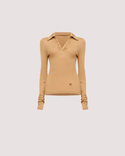 Elevate your wardrobe with the Louise Knit Top in Tan—a collared Henley-style design featuring soft gathers over the bust and elongated sleeves for effortless layering. Crafted from a luxe blend of Lyocell, acrylic, and wool, and finished with our signature ‘R’ embroidery.